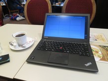 喫茶ルノアールでWIFI中 ThinkPad X240s