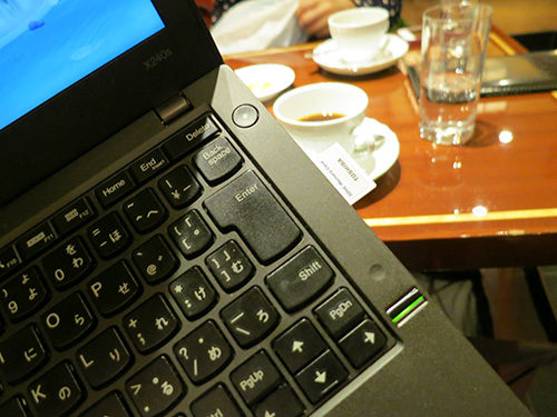 ThinkPad X240sのSDカードスロットを使って動画ファイルをコピー