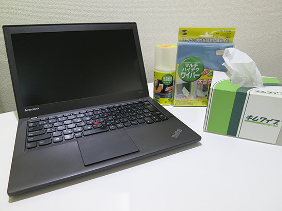 ThinkPad X240sの液晶とキーボードを大掃除