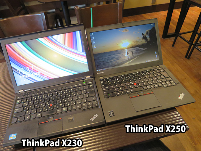 ThinkPad X250はパームレストが広いのでX230に比べて安定したタイピングができる