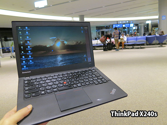 ThinkPad X240sは持ち運びに最高