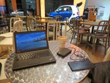 打ち合わせが早く終わったのでThinkpad X250をお気に入りのカフェで開く