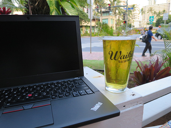 ThinkPad X260 とワイキキビール