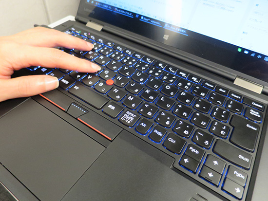 ThinkPad X1 Yoga キーボードはフルサイズで打ちやすい