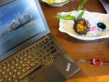ThinkPad X260と松島産生ウニ