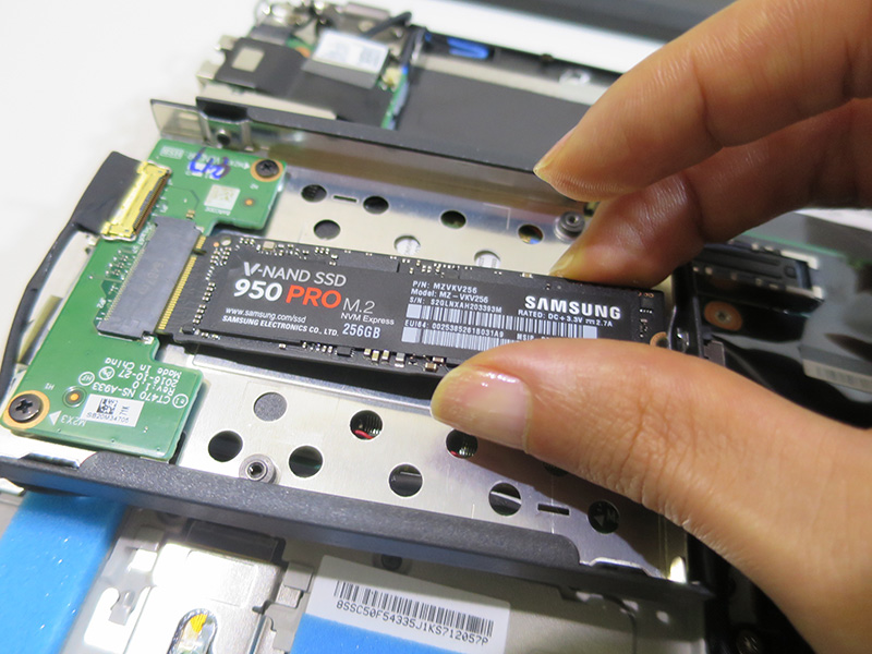 ThinkPad X270 PCIe3.0×4(32Gb/s) M.2 SSDに交換したらどうなる