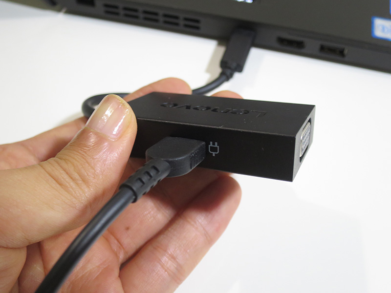 Lenovo USB C-USB C/VGAアダプター 電源供給できる