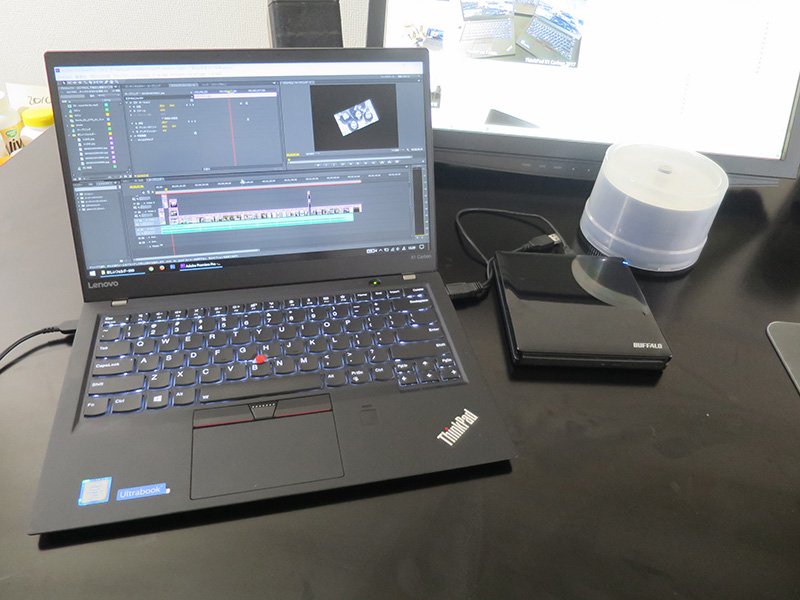 ThinkPad X1 Carbon でDVD写真スライドショー作成