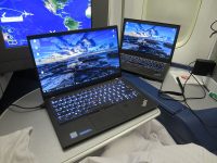 国際線 飛行機内 パソコン2台持ち込める?