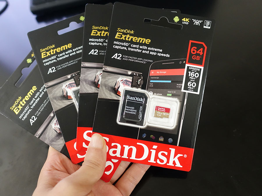 Sandisk Extreme microSDXC  64GBを4枚購入